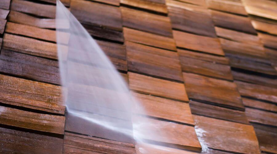 Professional gutter cleaning in Bledsoe, KY